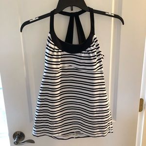 Lululemon scoop neck sports tank